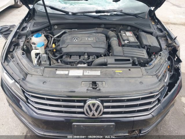 1VWAT7A38HC062928 Volkswagen Passat 1.8t S