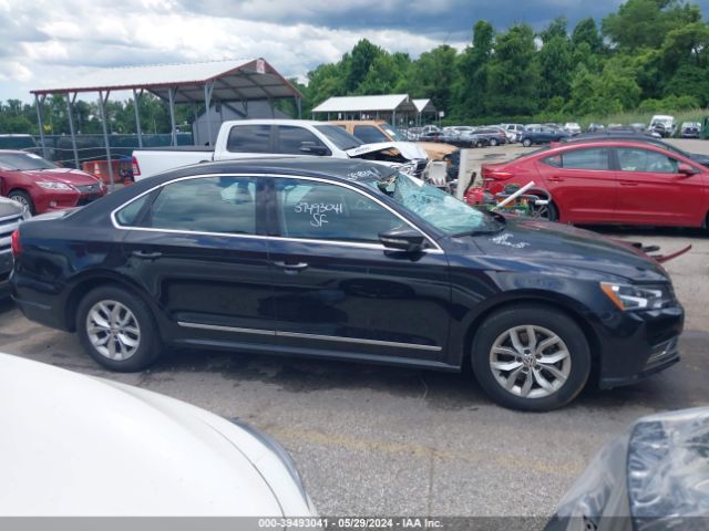 1VWAT7A38HC062928 Volkswagen Passat 1.8t S