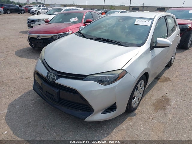 Toyota COROLLA LE 2017 5YFBURHE1HP727120 Image 2
