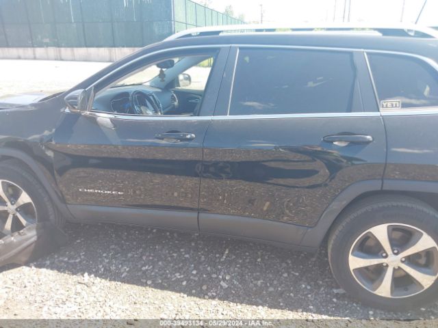 1C4PJMDX5KD457411 Jeep Cherokee Limited 4x4