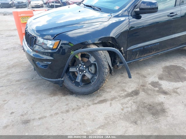 1C4RJFAG6KC569875 Jeep Grand Cherokee Upland 4x4