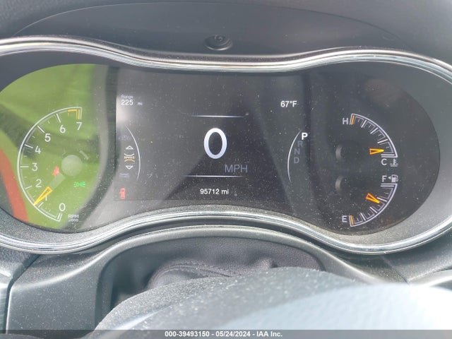 1C4RJFAG6KC569875 Jeep Grand Cherokee Upland 4x4
