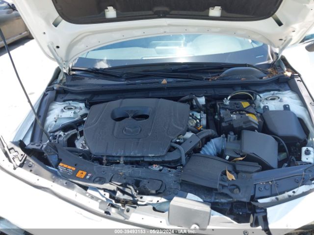 JM1BPAKMXP1614892 Mazda Mazda3 2.5 S Select