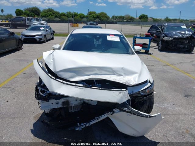 JM1BPAKMXP1614892 Mazda Mazda3 2.5 S Select