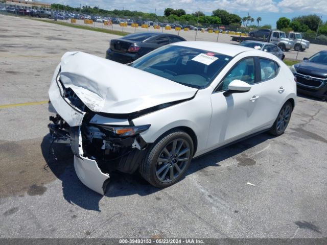 JM1BPAKMXP1614892 Mazda Mazda3 2.5 S Select