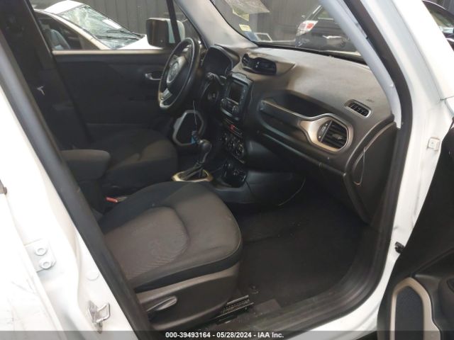 ZACCJBBT6FPC26821 Jeep Renegade Latitude