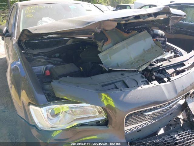 2C3CCARG5HH648665 Chrysler 300 Limited Awd