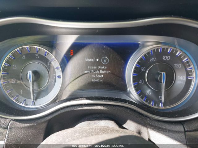 2C3CCARG5HH648665 Chrysler 300 Limited Awd