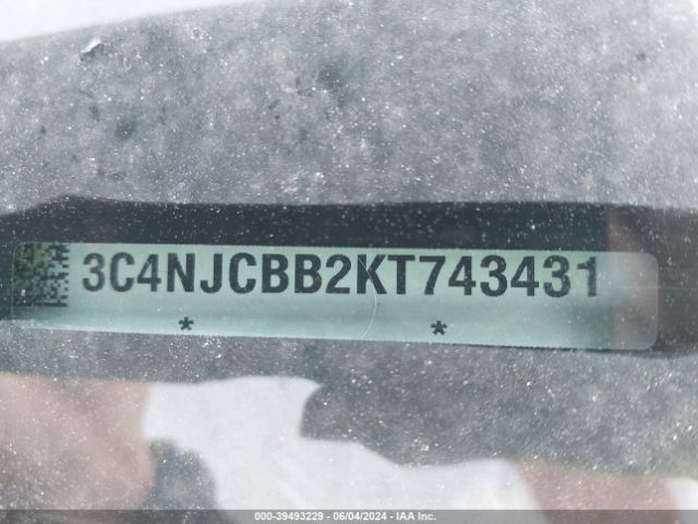 3C4NJCBB2KT743431 Jeep Compass Latitude Fwd