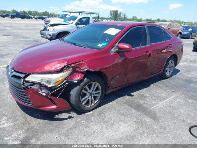 Toyota CAMRY LE 2015 4T1BF1FK5FU933105 Image 2
