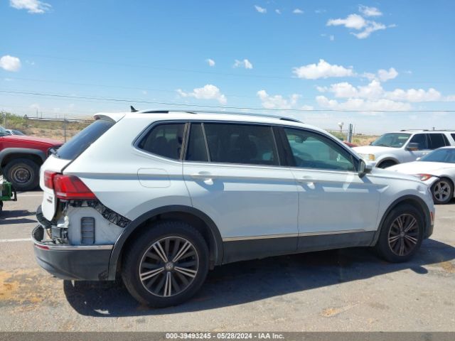 3VV2B7AX6JM028795 Volkswagen Tiguan 2.0t Se/2.0t Sel