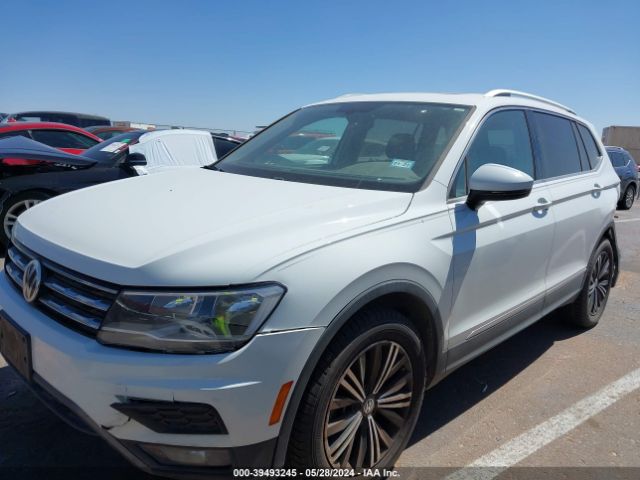 3VV2B7AX6JM028795 Volkswagen Tiguan 2.0t Se/2.0t Sel