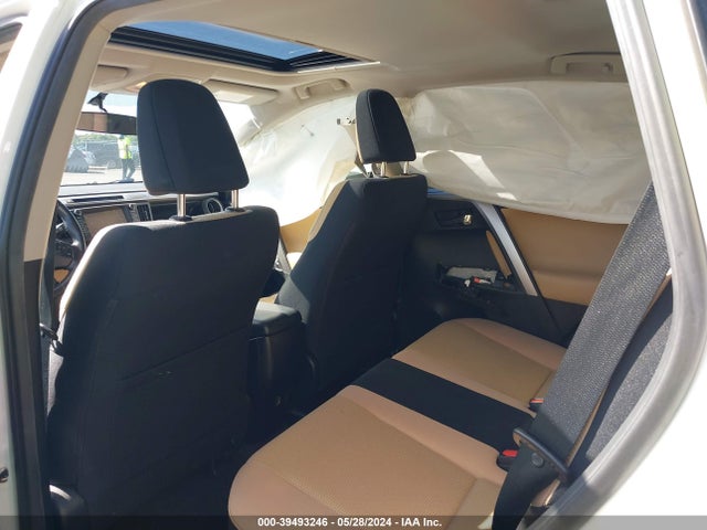 Toyota Rav4 Xle 2016 JTMRFREVXGJ090244 Image 8