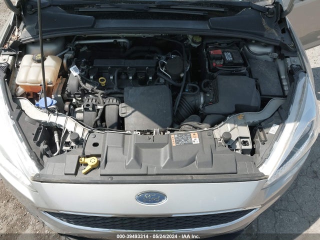 Ford FOCUS SE 2015 1FADP3F20FL301629 Image 10
