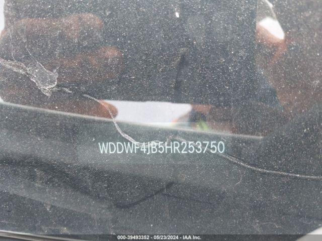 WDDWF4JB5HR253750 Mercedes-Benz C 300 Luxury/sport