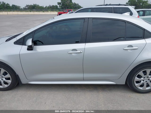 Toyota COROLLA LE 2020 5YFEPRAE0LP100044 Image 14