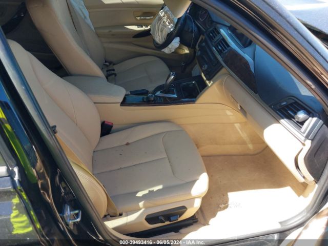 WBA3B1C52EK131475 BMW 320i