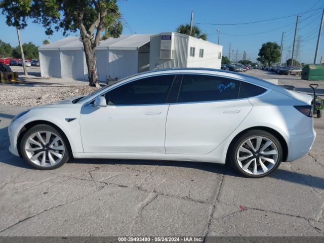 5YJ3E1EB1KF213865 Tesla Model 3 Long Range/performance