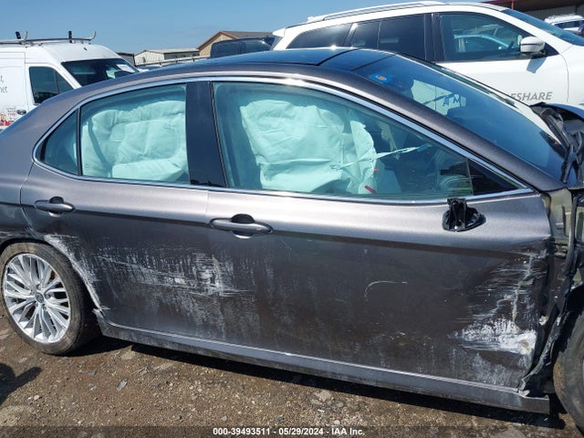 Toyota CAMRY XLE 2020 4T1F11AKXLU982514 Image 14