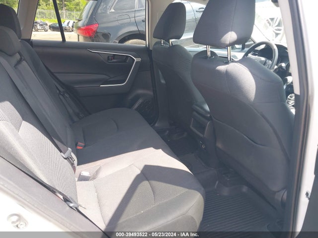 Toyota RAV4 LE 2020 2T3F1RFV8LC063167 Image 8