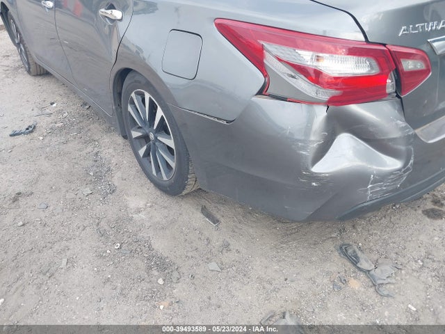 Nissan Altima 2.5 Sv 2018 1N4AL3AP1JC173671 Image 18