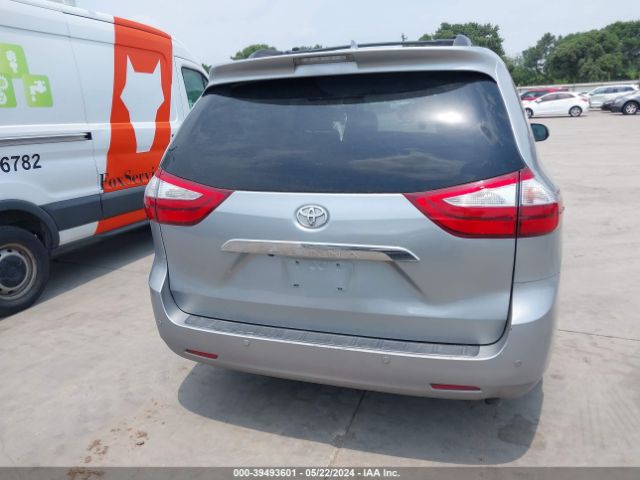 5TDYK3DCXFS544322 Toyota Sienna Limited 7 Passenger