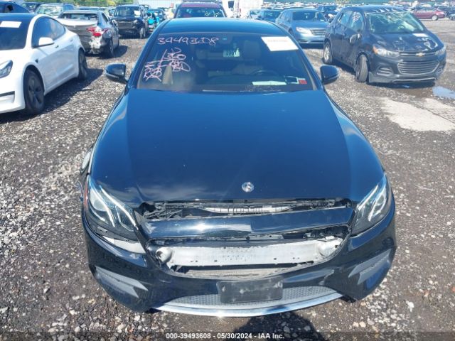 WDDZF4KB8HA240419 Mercedes-Benz E 300 4matic