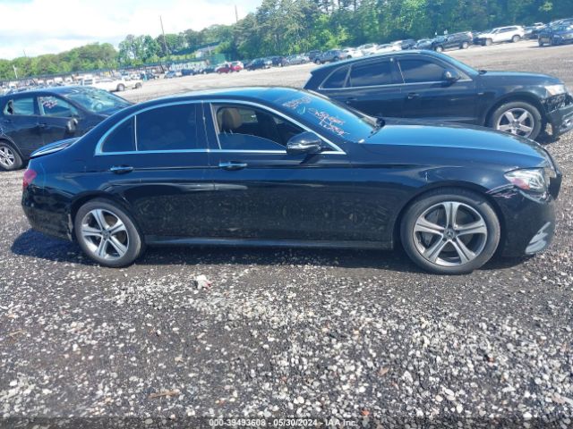 WDDZF4KB8HA240419 Mercedes-Benz E 300 4matic