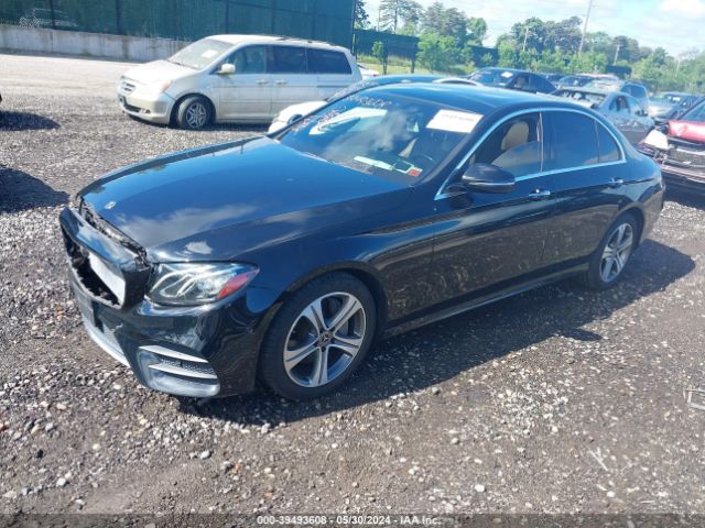 WDDZF4KB8HA240419 Mercedes-Benz E 300 4matic