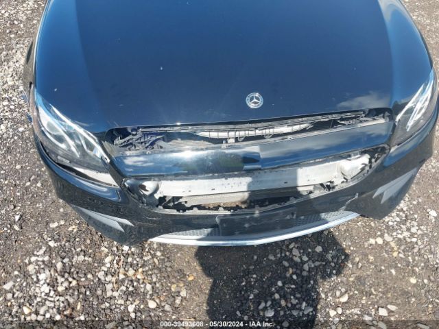 WDDZF4KB8HA240419 Mercedes-Benz E 300 4matic