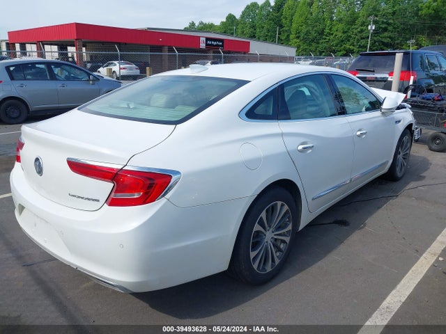 1G4ZP5SS1HU179311 Buick Lacrosse Essence