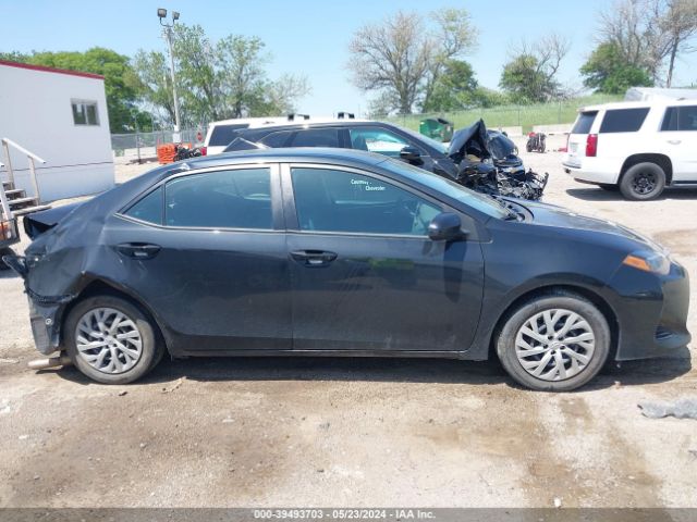 2T1BURHE9KC236883 Toyota COROLLA LE