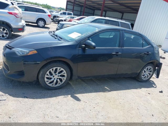 2T1BURHE9KC236883 Toyota COROLLA LE