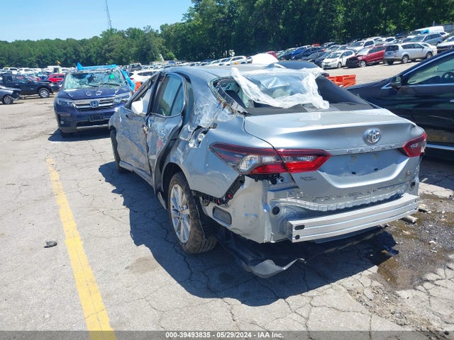 Toyota CAMRY LE 2023 4T1C11AK3PU160176 Image 3