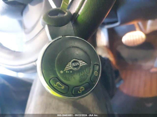 2012 MINI COOPER S WMWSV3C52CTY17408 Photo 10