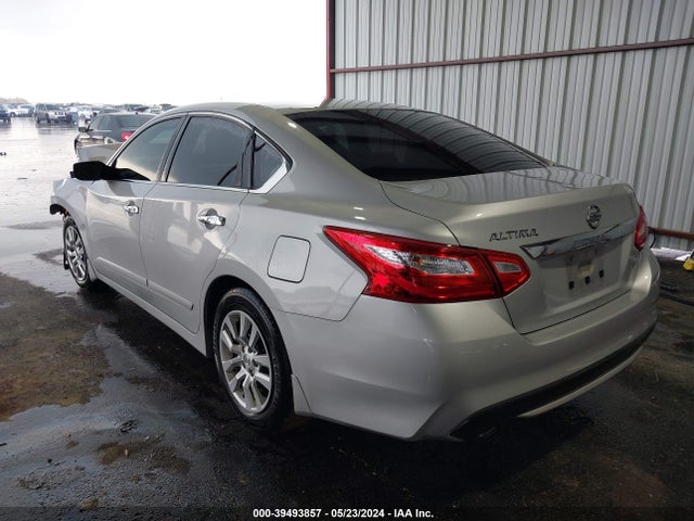 Nissan Altima 2.5 S 2016 1N4AL3AP0GN316641 Image 3