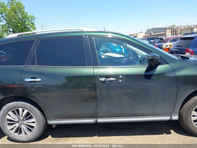 5N1DR2MM0KC637645 Nissan Pathfinder Sl