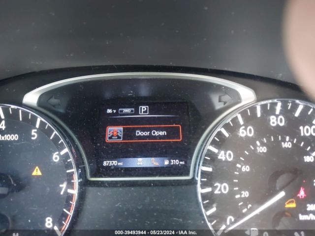 5N1DR2MM0KC637645 Nissan Pathfinder Sl