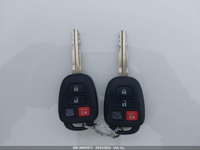 Toyota Rav4 Xle 2015 JTMWFREV7FJ053847 Image 11