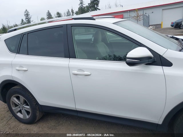 Toyota Rav4 Xle 2015 JTMWFREV7FJ053847 Image 13