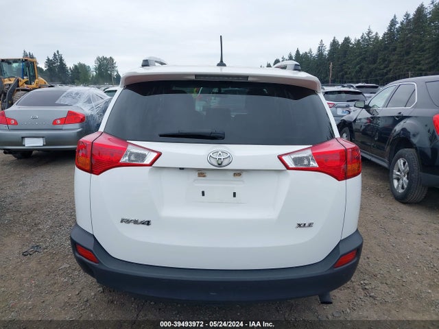 Toyota Rav4 Xle 2015 JTMWFREV7FJ053847 Image 16