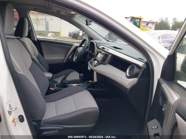 Toyota Rav4 Xle 2015 JTMWFREV7FJ053847 Image 5