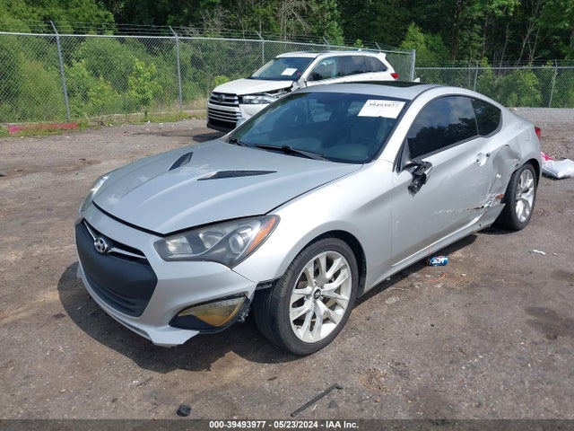 Hyundai Genesis 2.0t Premium 2014 KMHHT6KD6EU114920 Image 2