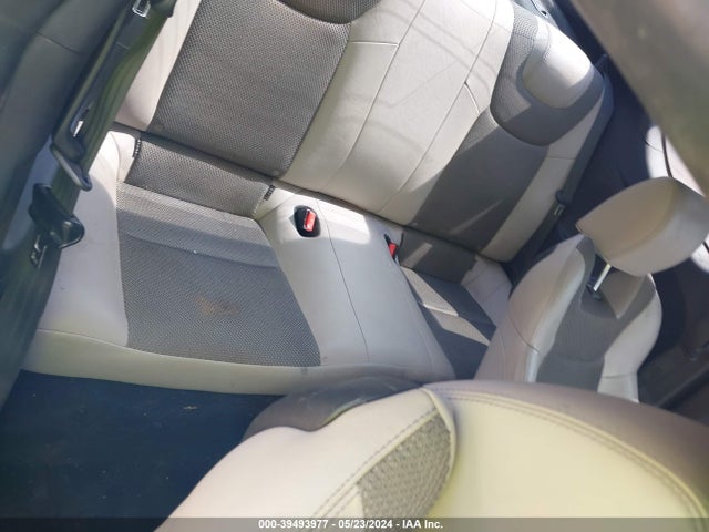Hyundai Genesis 2.0t Premium 2014 KMHHT6KD6EU114920 Image 8