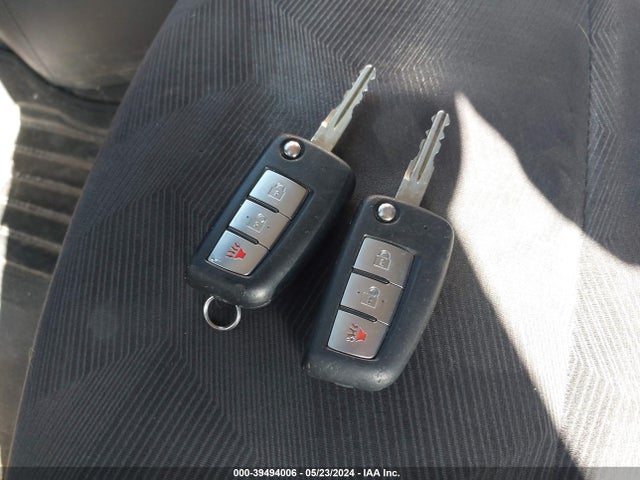 Nissan ROGUE S 2015 KNMAT2MV9FP523966 Image 11