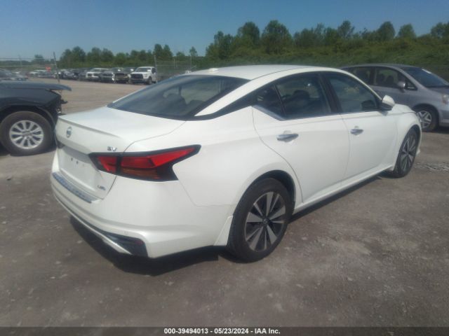 1N4BL4DW4MN313640 Nissan Altima Sv Intelligent Awd