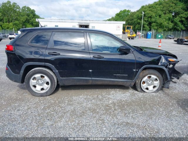 1C4PJLAB9HW653366 Jeep Cherokee Sport Fwd