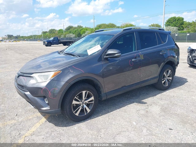 Toyota Rav4 Xle 2016 2T3WFREV4GW283557 Image 2