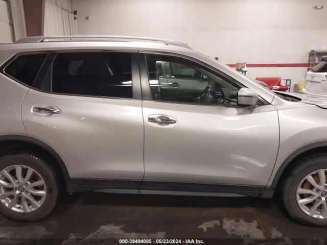 JN8AT2MV8LW101578 Nissan Rogue Sv Intelligent Awd