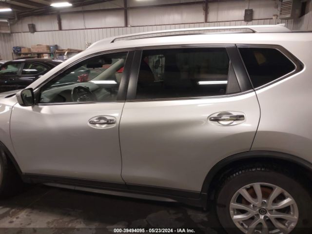 JN8AT2MV8LW101578 Nissan Rogue Sv Intelligent Awd